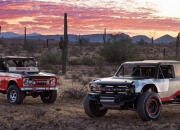 开云体育在线-当克莱的赛车呼啸而过，山西队正碾压着明尼苏达的狼