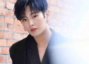 开云平台-从伦敦雾到里昂光，一场被史册单独陈列的欧冠逆转