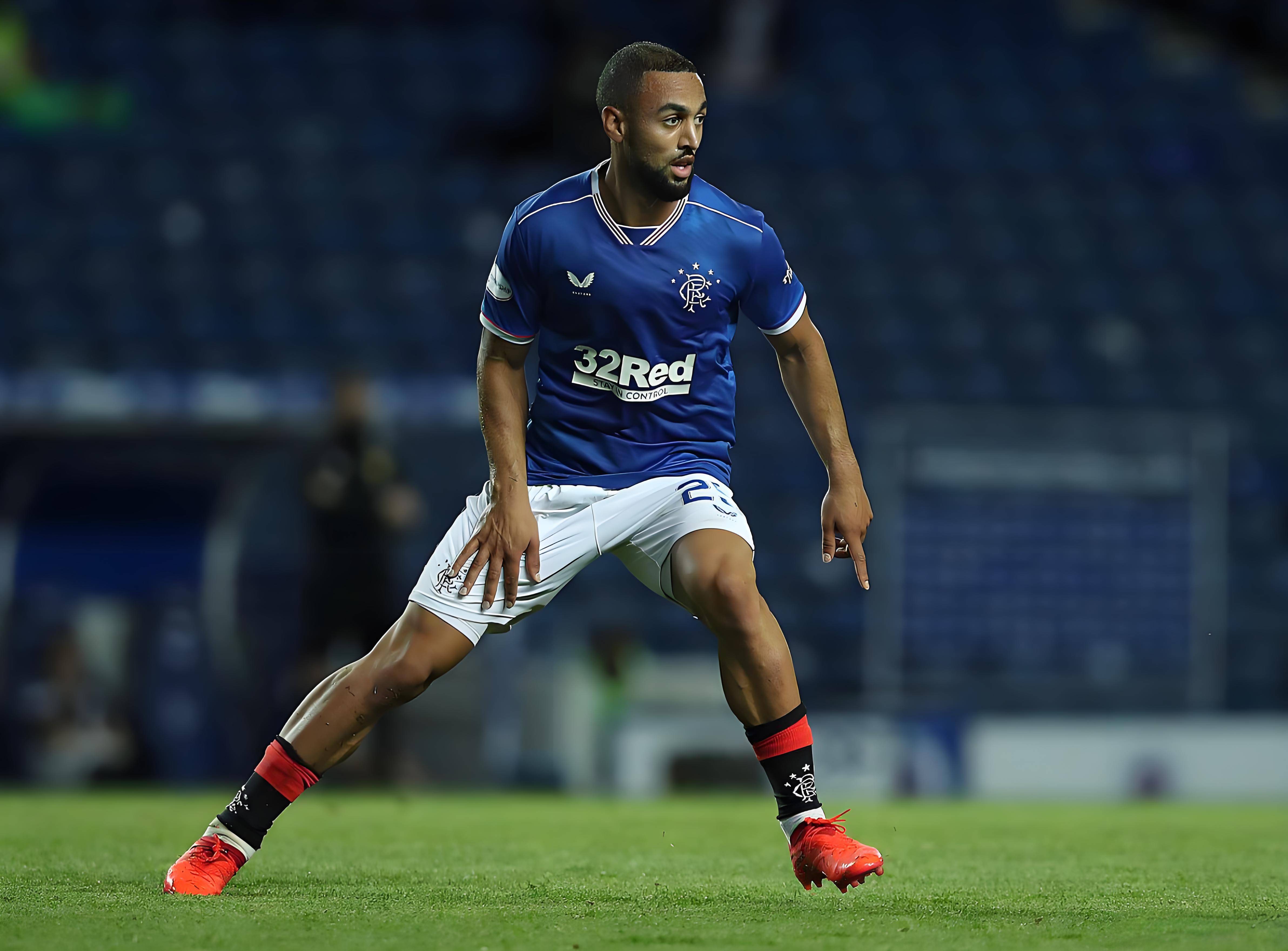 足球运动员实力强劲，取得连胜