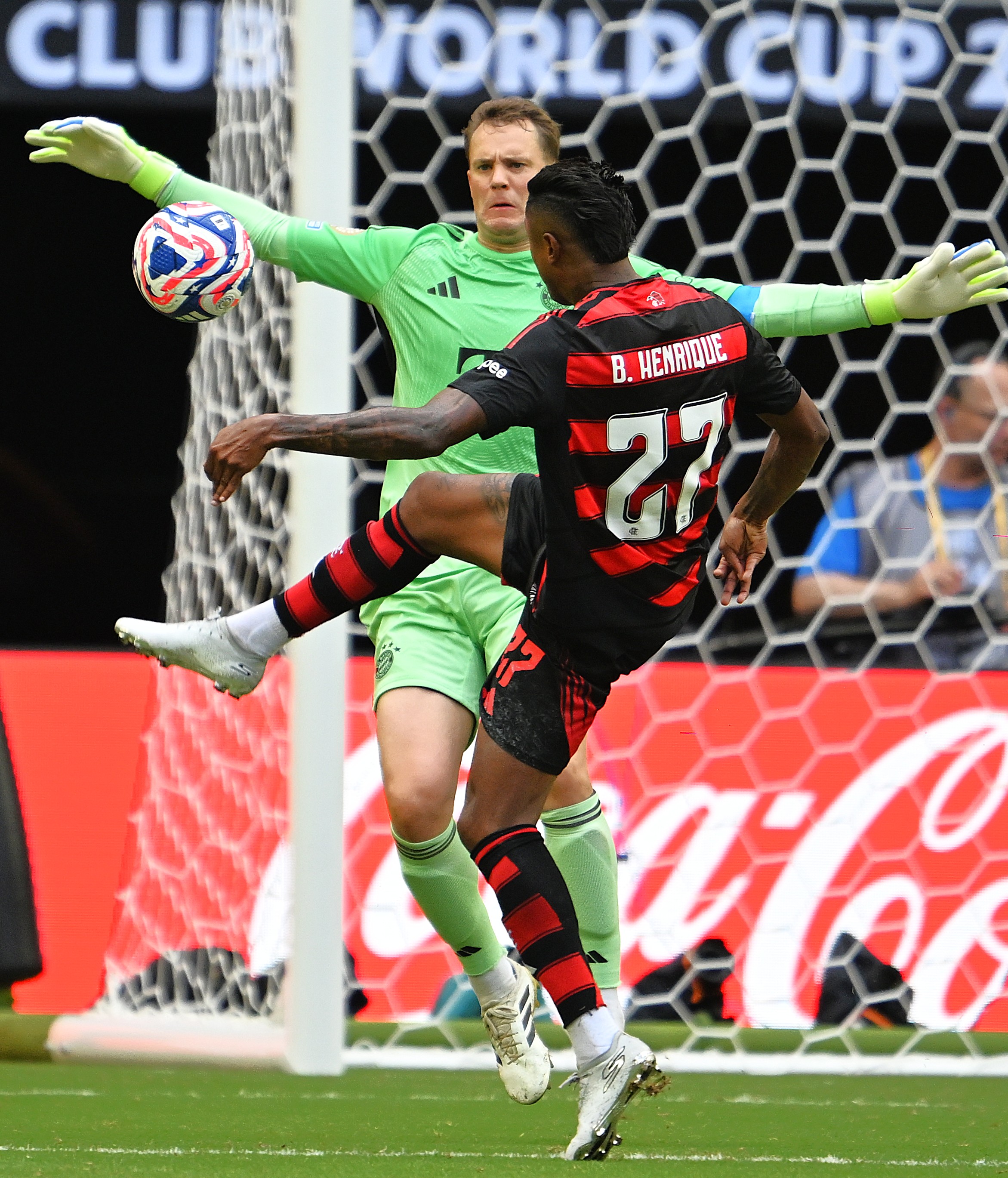 拜仁慕尼黑客场获胜，夺得宝贵三分