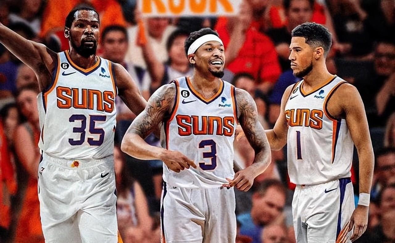 鹈鹕鏖战76人，恩比德带队取胜