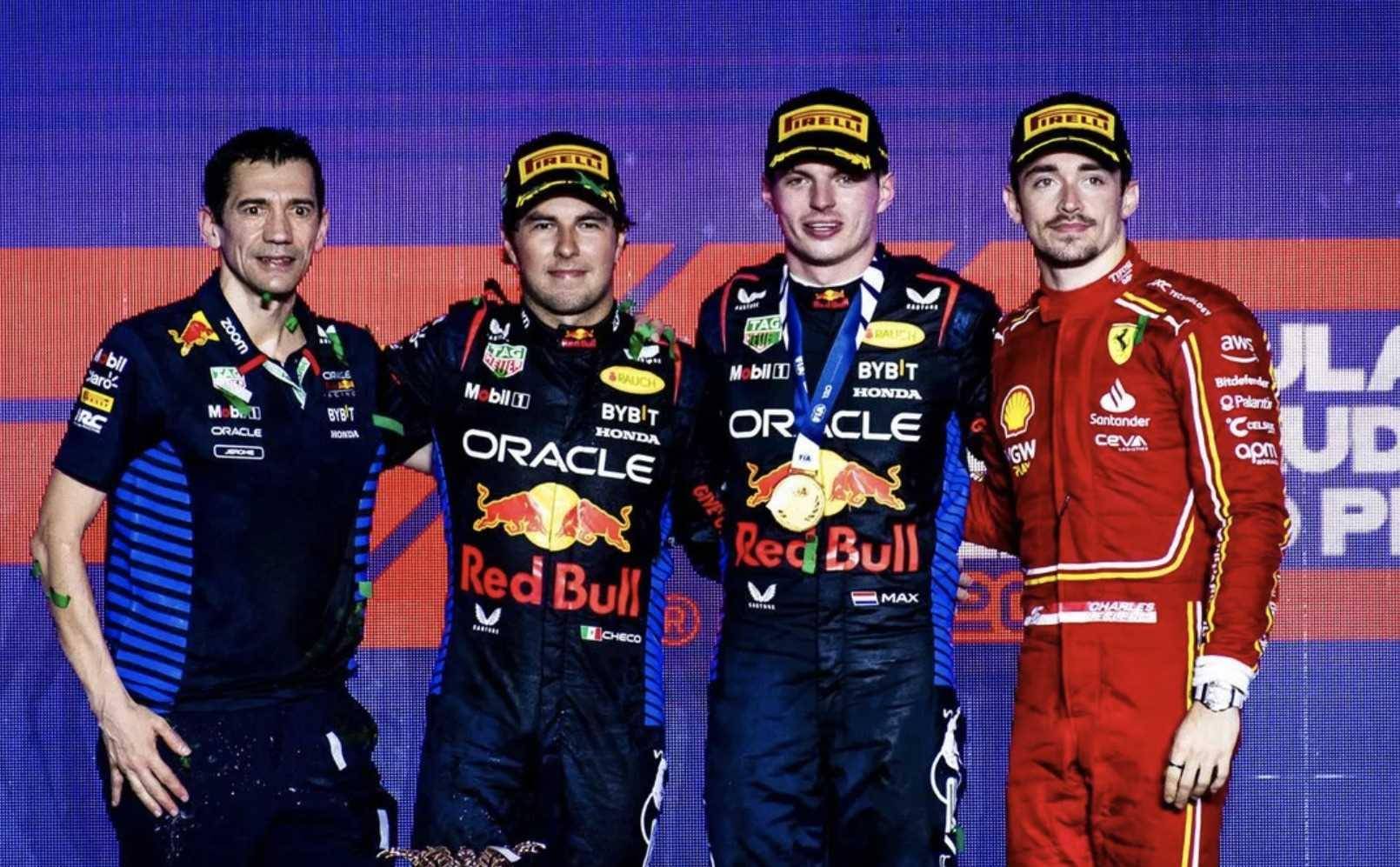 哈斯车队逆转梅赛德斯，佩雷兹点燃赛场