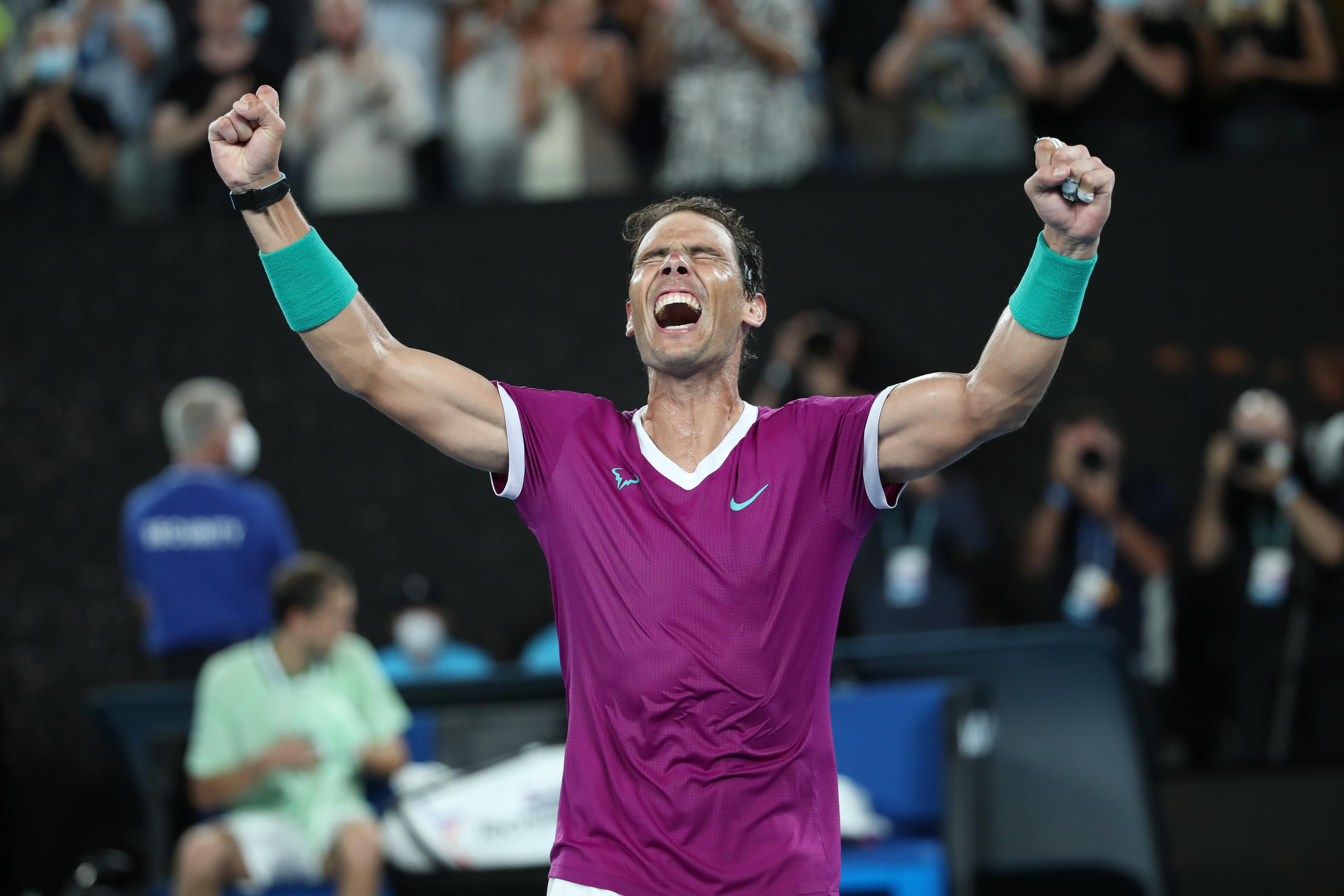 澳网鏖战美网,纳达尔高光表现 澳网鏖战美网,纳达尔高光表现