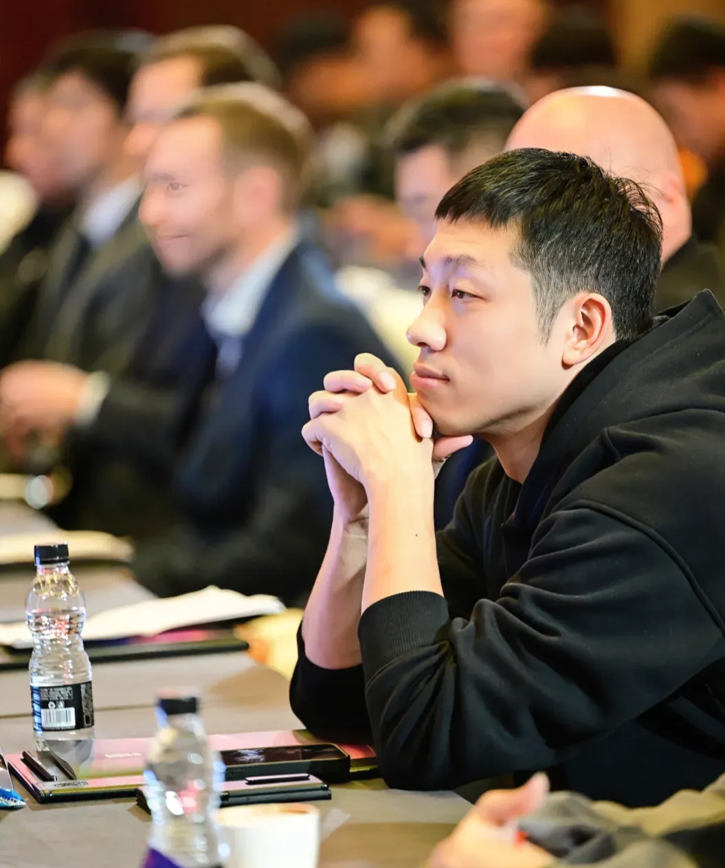 日本队碾压波兰队,许昕点燃赛场 日本队碾压波兰队,许昕点燃赛场