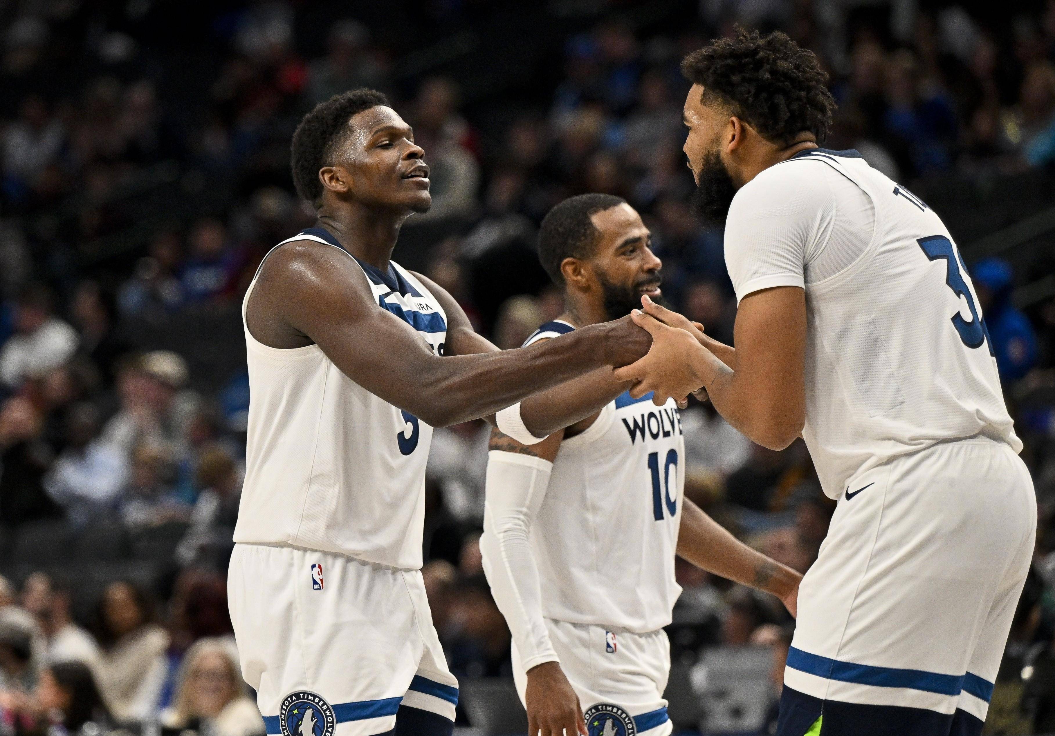 吉林队翻盘骑士，德罗赞扛起全队