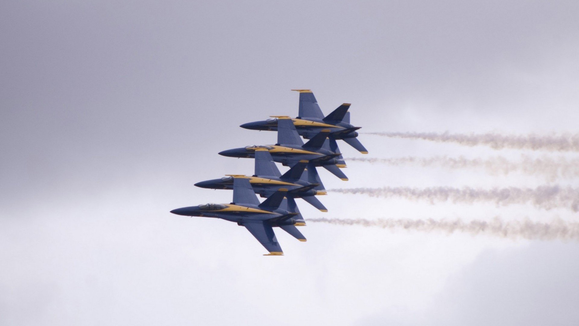 赛道与绿茵的巅峰交响,F1揭幕战焦点战映衬莱比锡红牛爱尔兰对决胜出